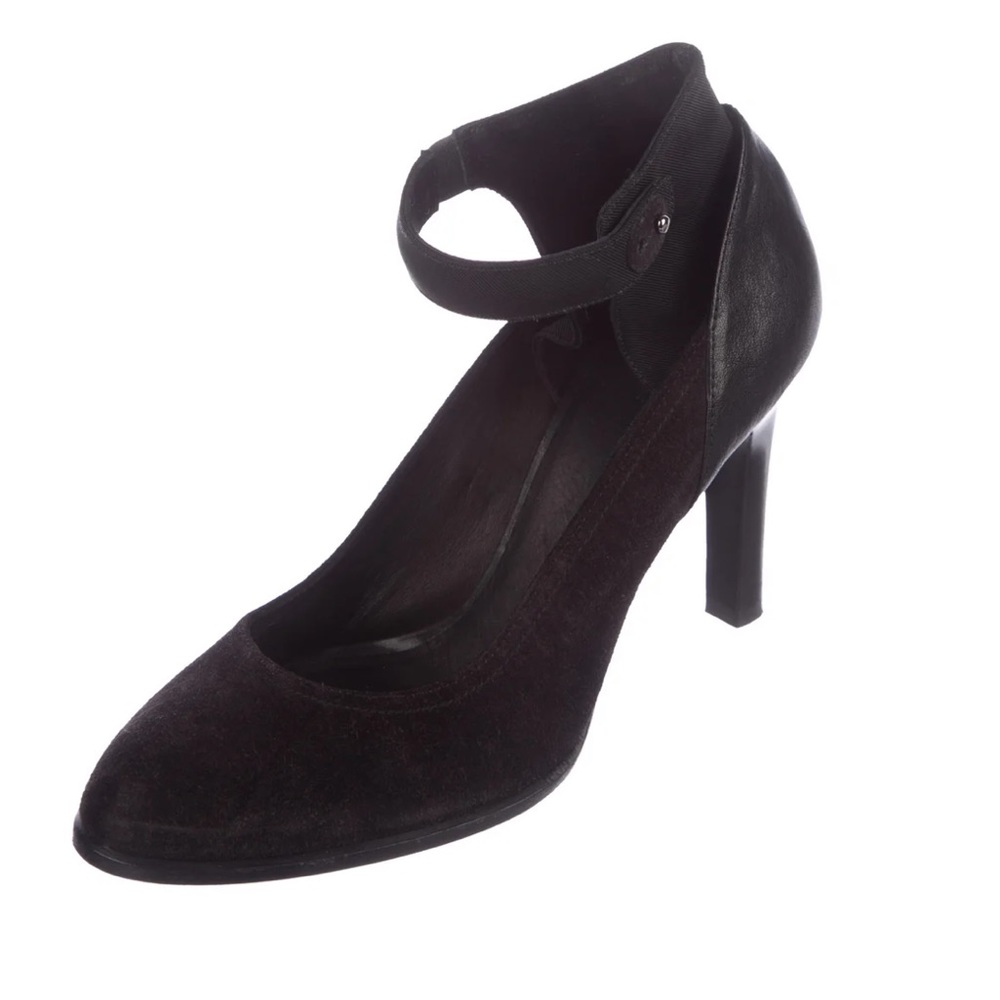 Rag & Bone Suede Round Toe Pump